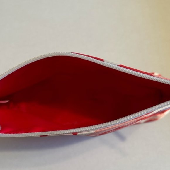 Clinique Pink Lip Patterned Cosmetic Bag - Picture 4 of 7